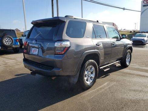 Certified 2019 Toyota 4Runner SR5 w/ Wilderness Package image 4