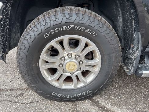 Used 2018 RAM 2500 Laramie image 6