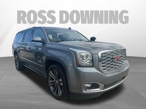 Used 2019 GMC Yukon XL Denali w/ Denali Ultimate Package image 3