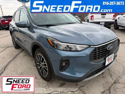 Used 2024 Ford Escape SE FWD image 1