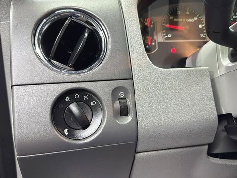 Used 2008 Ford F150 XLT image 18