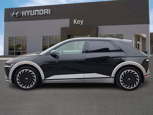 Used 2022 Hyundai Ioniq 5 Limited image 6