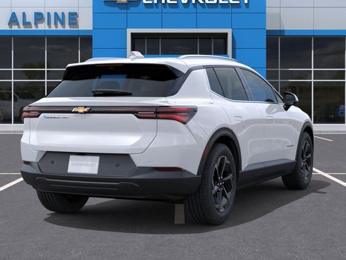 New 2026 Chevrolet Equinox EV LT AWD/4WD image 4