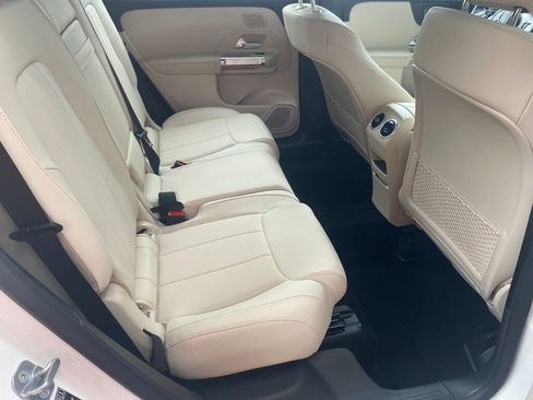 New 2026 Mercedes-Benz GLB 250 4MATIC image 14