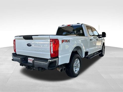 Used 2025 Ford F250 XLT w/ FX4 Off-Road Package AWD/4WD image 3