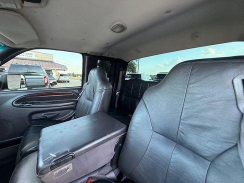 Used 2002 Dodge Ram 3500 Truck ST image 14