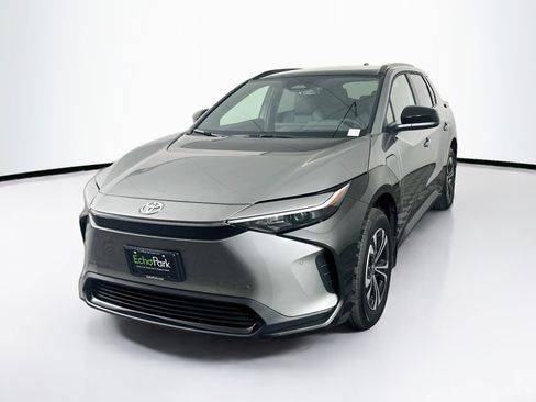 Used 2025 Toyota bZ4X FWD w/ Weather Package image 3