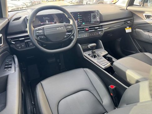 New 2026 Kia Sportage EX image 12