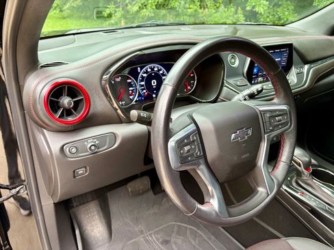 Used 2021 Chevrolet Blazer RS w/ Enhanced Convenience Package AWD/4WD image 14