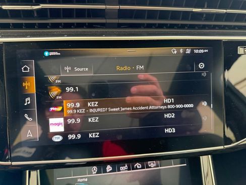 Used 2020 Audi Q7 2.0T Premium Plus w/ Premium Plus Package image 23