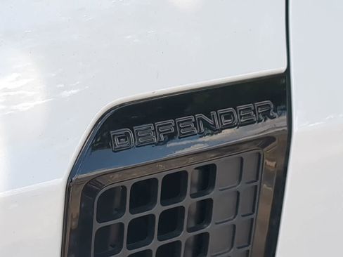 Used 2025 Land Rover Defender 110 S AWD/4WD image 13