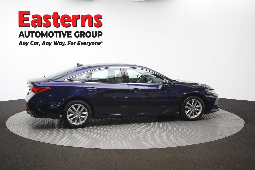 Used 2022 Toyota Avalon XLE w/ Moonroof Package FWD image 46
