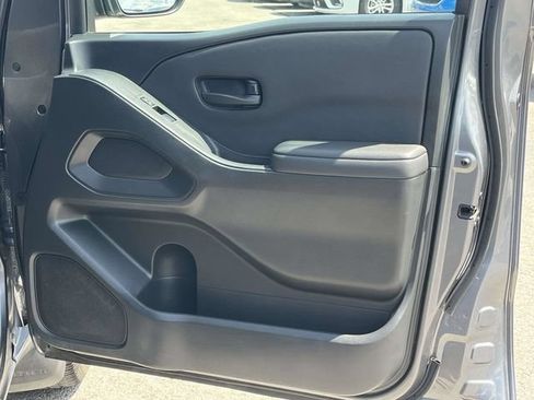 Used 2024 Nissan Frontier S w/ Technology Package RWD image 24