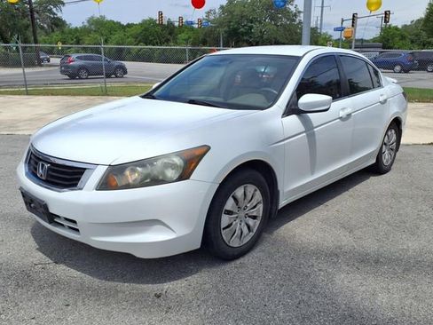 Used 2009 Honda Accord LX image 3