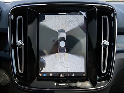 New 2024 Volvo C40 P8 Recharge Plus w/ Climate Package image 19