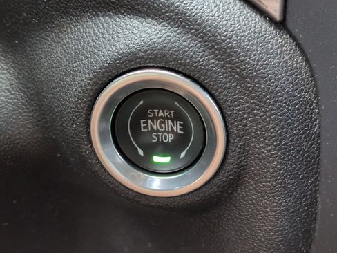 Used 2022 Chevrolet Silverado 1500 Custom RWD image 22