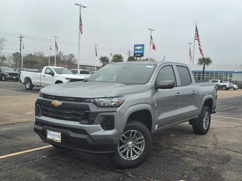 New 2026 Chevrolet Colorado LT w/ Advanced Trailering Package RWD image 2