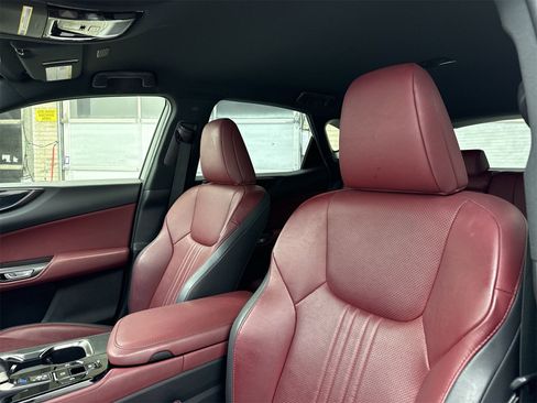 Used 2022 Lexus NX 250 FWD image 10