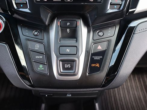 Used 2023 Honda Odyssey Touring image 9