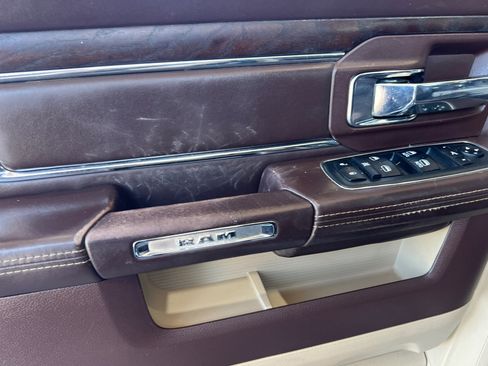Used 2018 RAM 3500 Laramie Longhorn image 9