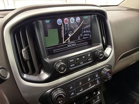 Used 2017 GMC Canyon SLT w/ Trailering Package image 18