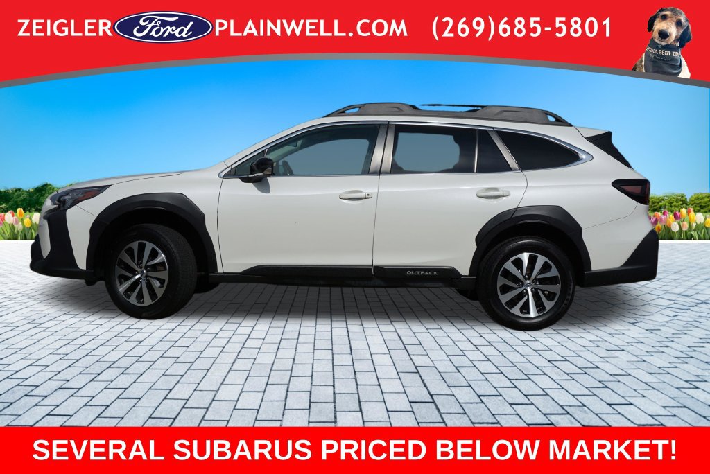 Used 2023 Subaru Outback Premium AWD/4WD image 2