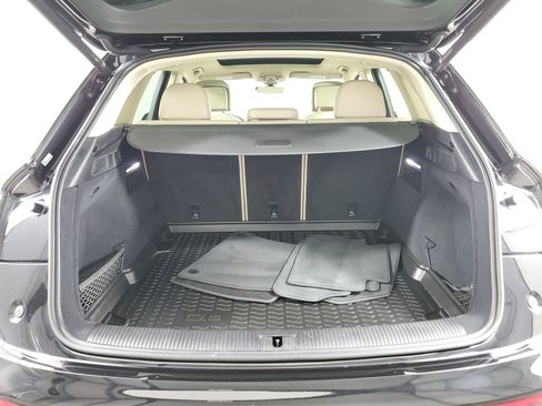 Certified 2023 Audi Q5 2.0T Premium w/ Convenience Package image 21