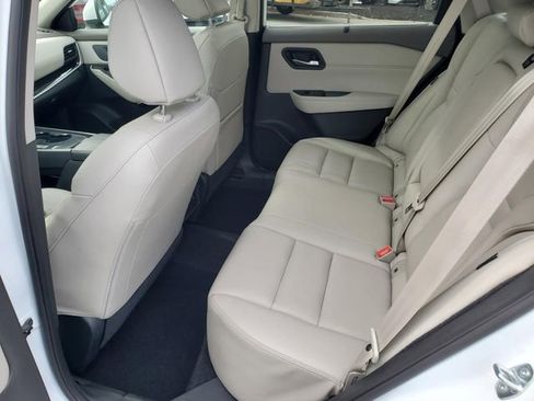 Certified 2024 Nissan Rogue SL w/ SL Premium Package image 12