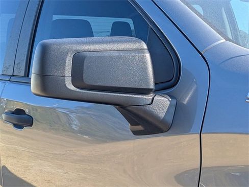 Used 2021 Chevrolet Silverado 1500 Custom image 11