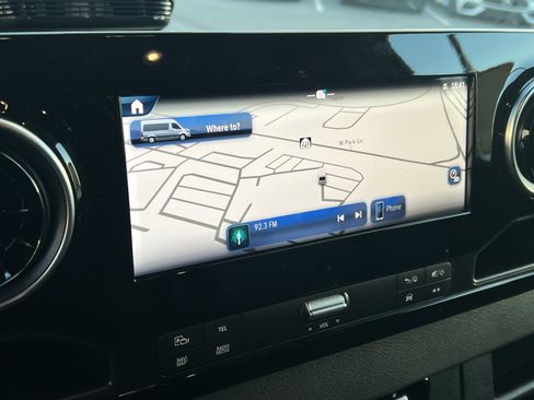 New 2025 Mercedes-Benz Sprinter 2500 image 28