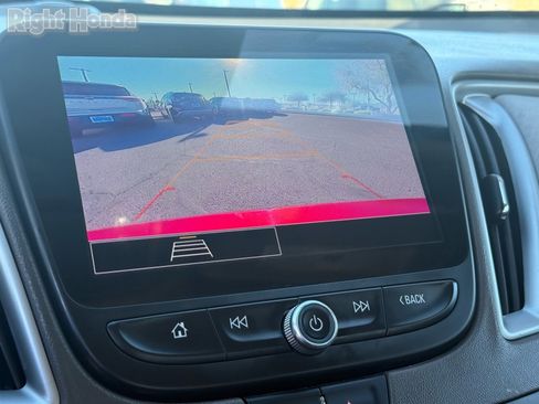 Used 2024 Chevrolet Malibu LT image 20