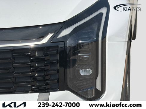 New 2026 Kia Sportage EX FWD image 9