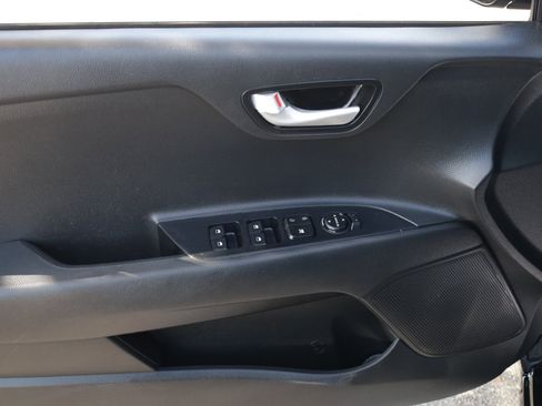 Used 2020 Kia Rio S image 20