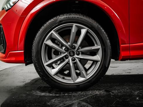 Used 2024 Audi Q3 2.0T Premium image 13