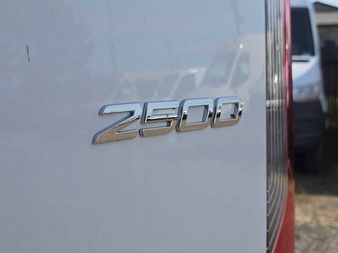 Used 2025 Mercedes-Benz Sprinter 2500 image 19
