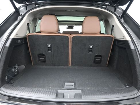 Used 2025 Acura MDX w/ Technology Package image 29