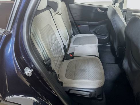 Certified 2021 Ford Escape SE w/ SE Sport Appearance Package image 16