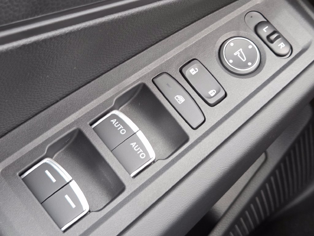 New 2026 Honda Accord LX image 17
