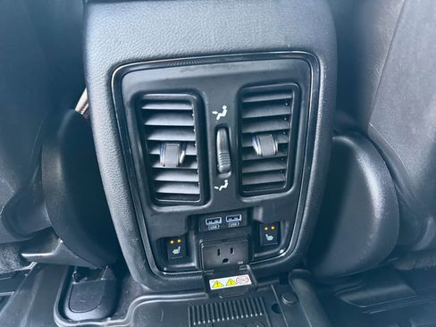 Used 2020 Jeep Grand Cherokee Trailhawk image 40