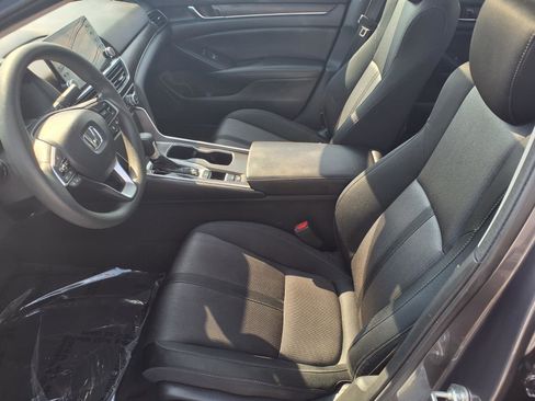 Certified 2020 Honda Accord EX image 7