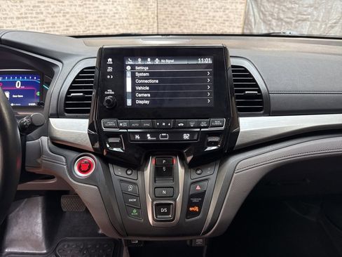 Used 2023 Honda Odyssey EX-L image 23