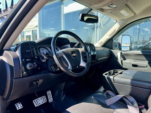 Used 2014 Chevrolet Silverado 2500 LT w/ Z71 Appearance Package AWD/4WD image 16