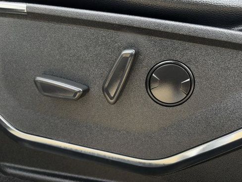 Certified 2023 Ford F450 Lariat w/ Lariat Ultimate Package image 31