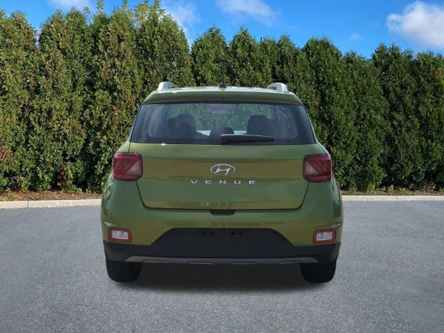 Certified 2024 Hyundai Venue SEL FWD image 5