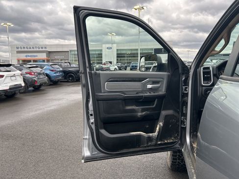 Used 2019 RAM 2500 Big Horn image 14