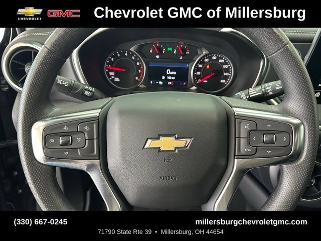 New 2025 Chevrolet Blazer LT w/ Convenience Package FWD image 15