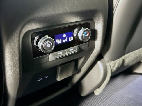 New 2026 Buick Enclave Sport Touring w/ Power Package FWD image 27