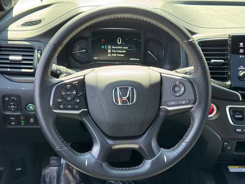 Used 2023 Honda Passport TrailSport image 18