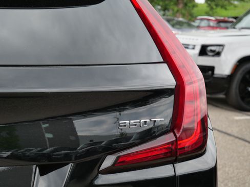Used 2020 Cadillac XT4 Premium Luxury AWD/4WD image 11