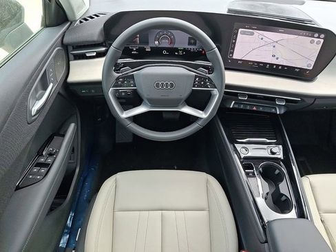 New 2026 Audi Q3 quattro 2.0T AWD/4WD image 7